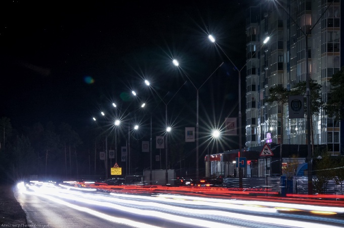 В Когалыме продолжается модернизация системы наружного освещения